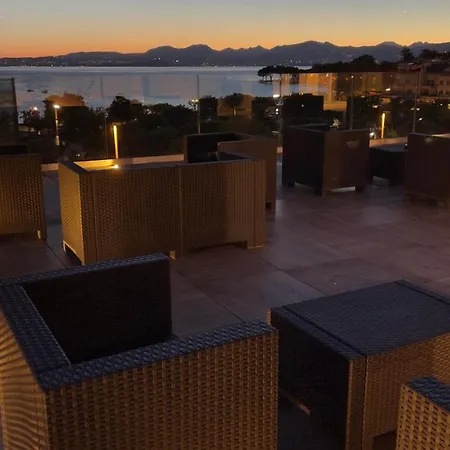 Hotel Paradiso