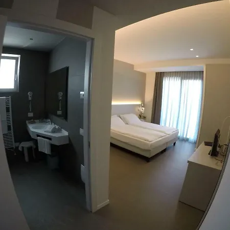 Paradiso 3*